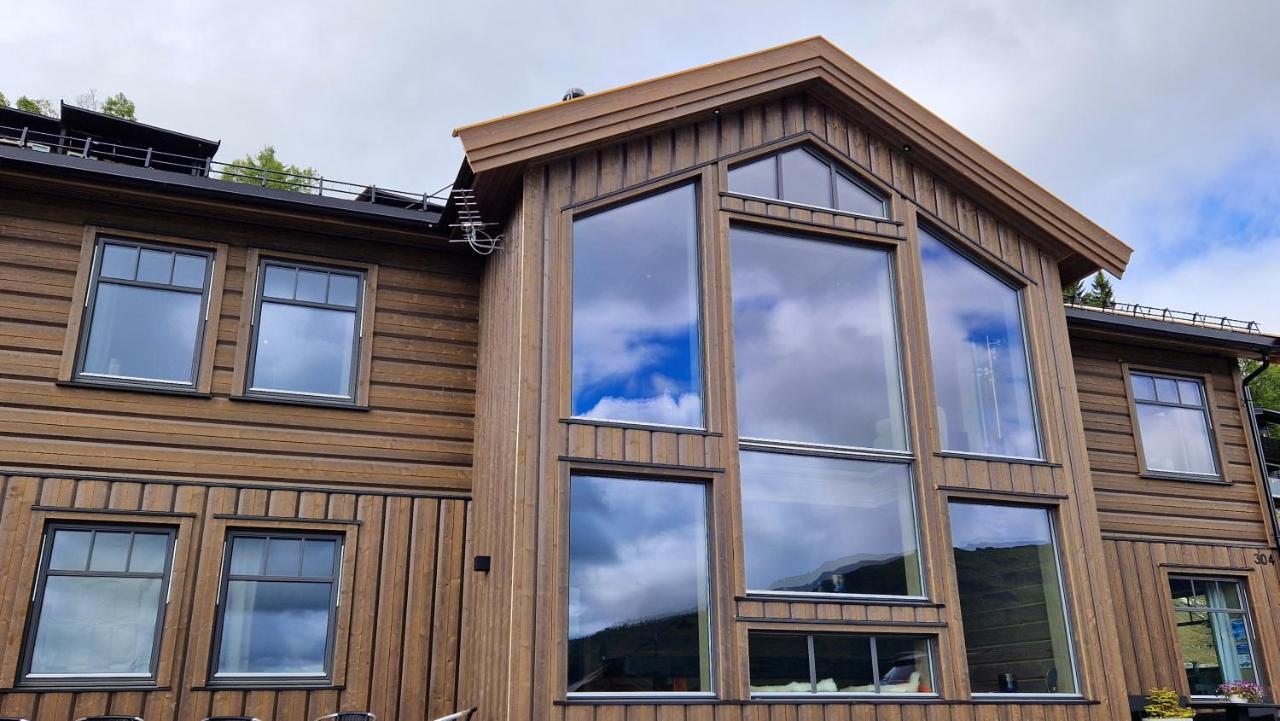 Mlodge - The Mountain Lodge Sogndal Exterior foto